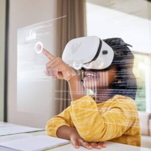Virtual Reality (VR)