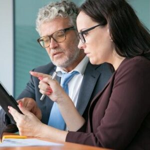 how to choose a financial advisor